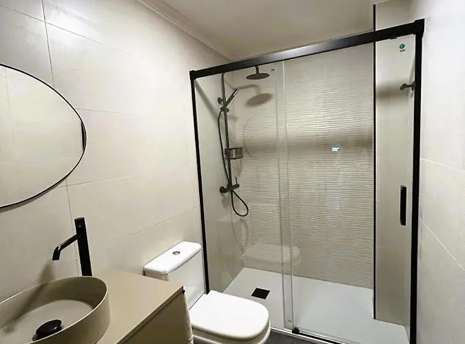 Apartamentcastrotuy דירה *